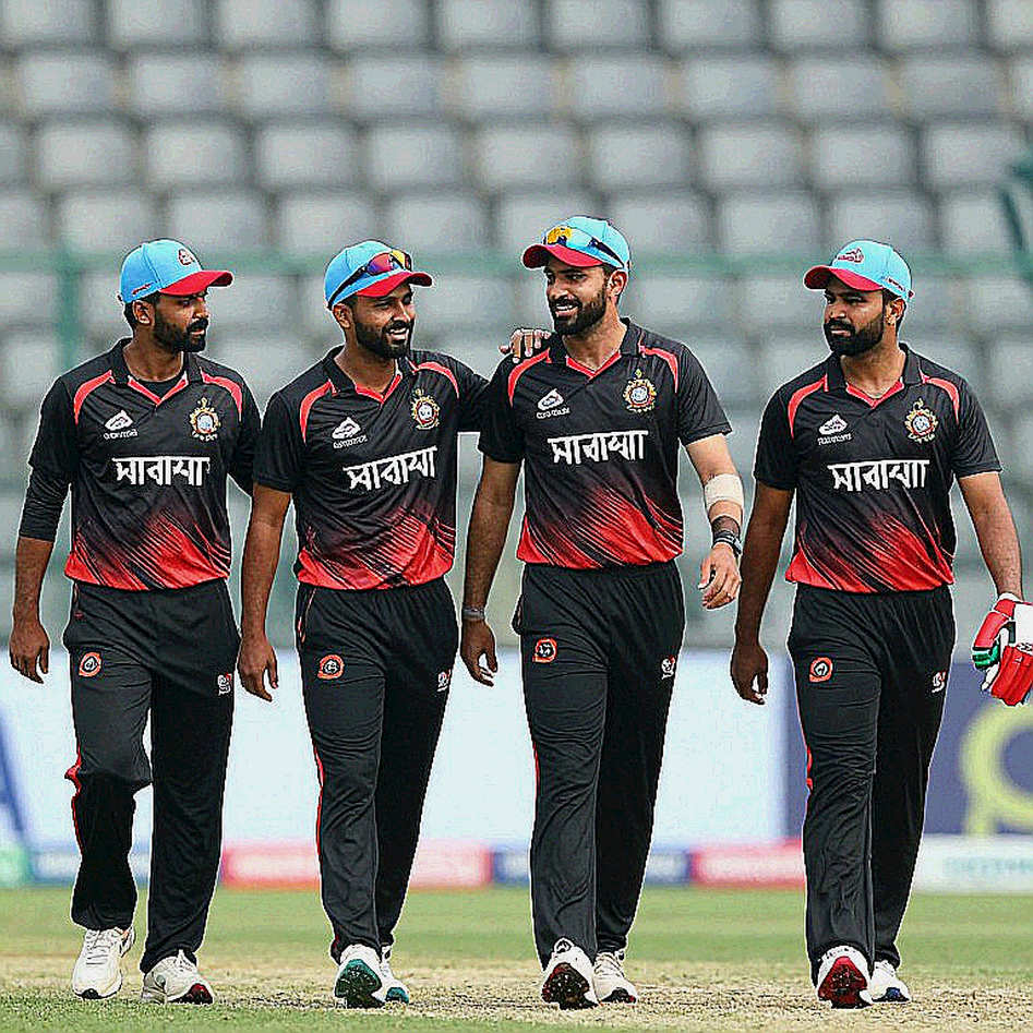 हीट बनाम सिक्सर्स, WBBL मैच 3: टॉस, टाइमज़ोन और ओस — जहाँ लेजर में सिर्फ़ आठ तथ्य हैं